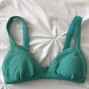 Billabong ribbed bikini top